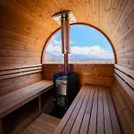 Puzman Farm Glamping בית חווה *
