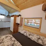 Puzman Farm Glamping בית חווה
