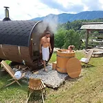 בית חווה Puzman Farm Glamping *