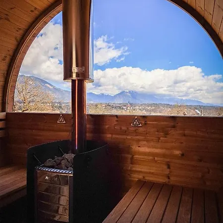 Alloggio per agriturismo Puzman Farm Glamping Radovljica