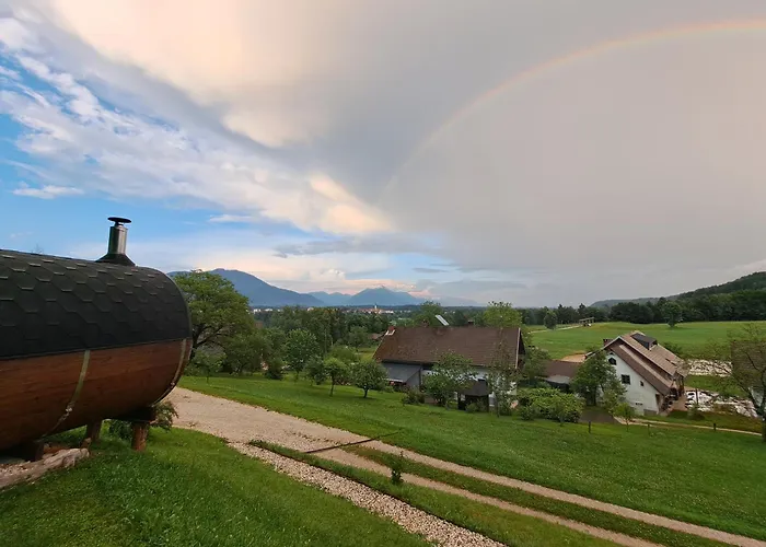 Vakantieboerderij Puzman Farm Glamping Radovljica
