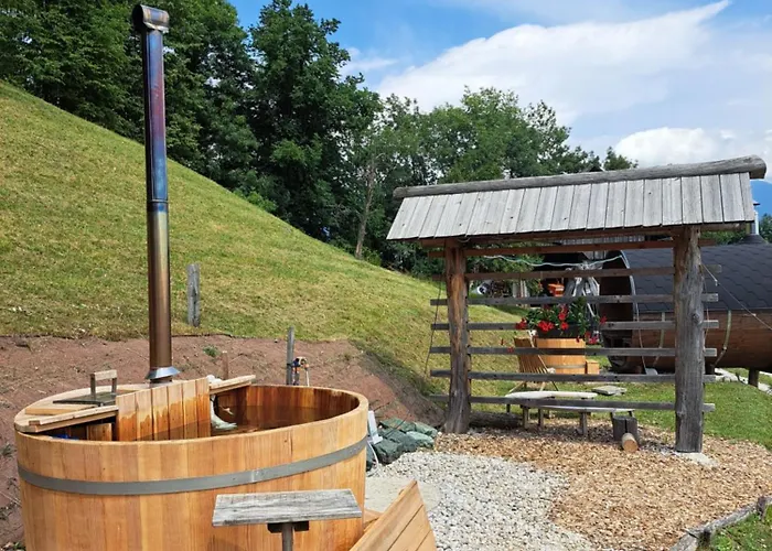 Puzman Farm Glamping