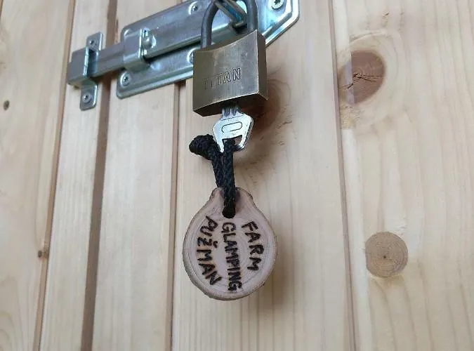 Alloggio per agriturismo Puzman Farm Glamping Radovljica